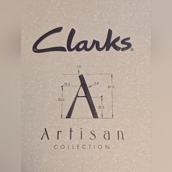 Clarks Artisan Mid-Calf Boots Brown Leather Women s Size 7.5M - Picture 13 of 13